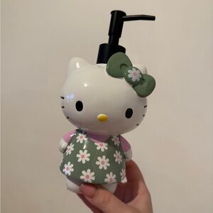 Hello Kitty Soap Dispenser - Green and White